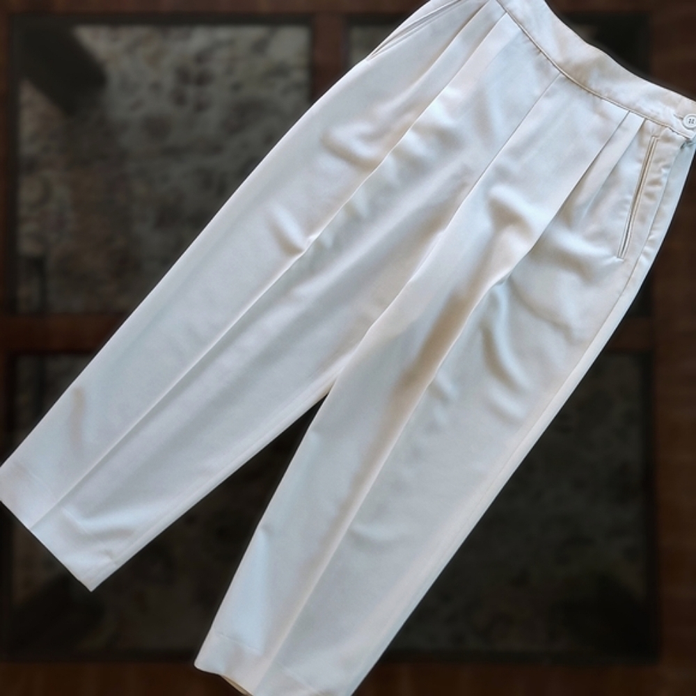 Classic High-Waist Pleated White Women’s Trousers
